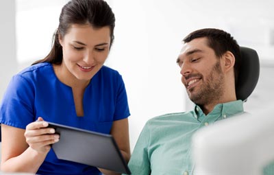 Contacta con Clínica Dental Calatrava Clínica Dental Calatrava